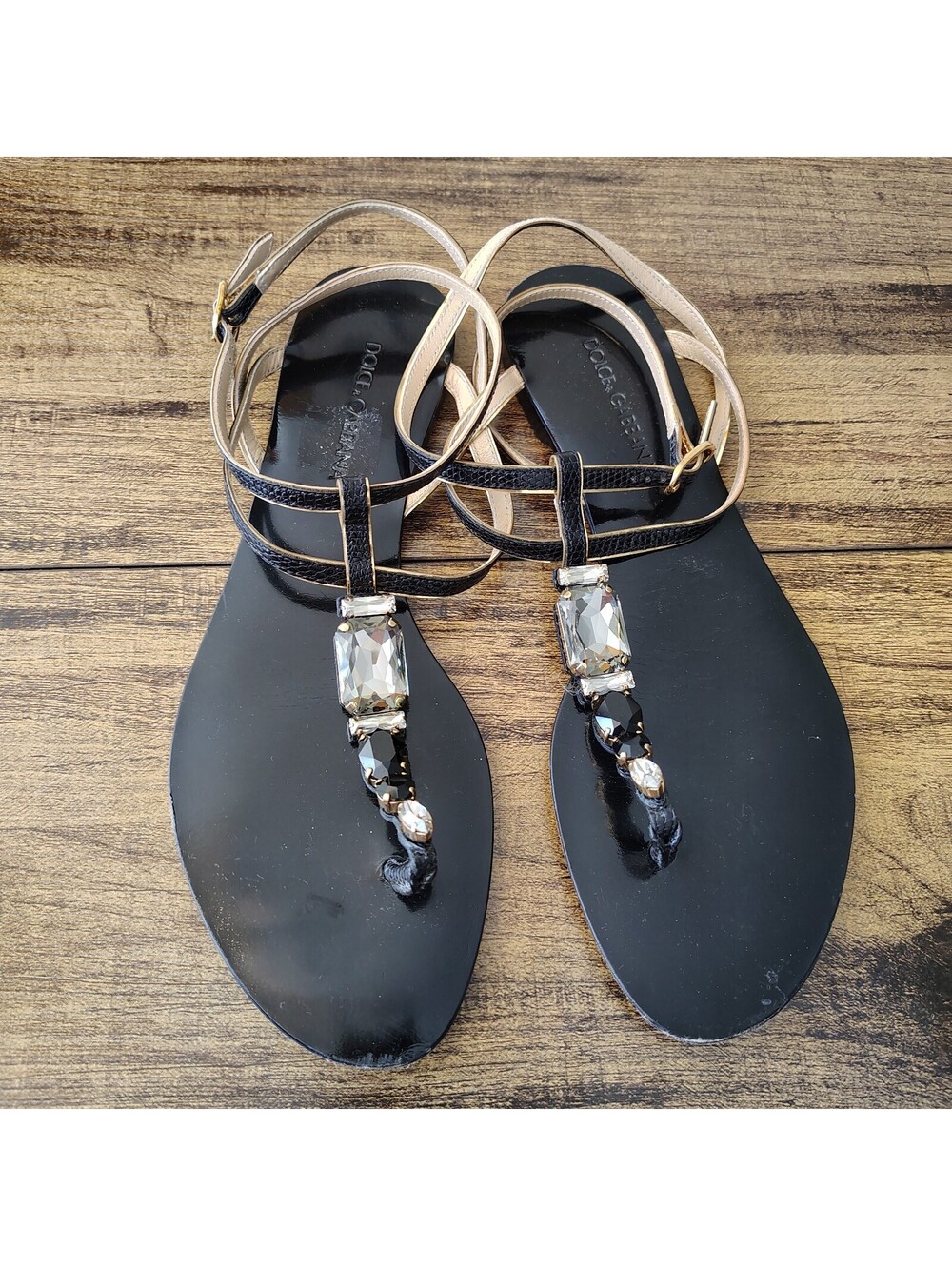 DOLCE & GABBANA Leather Thong Sandals 38 / 8 Rhinestones